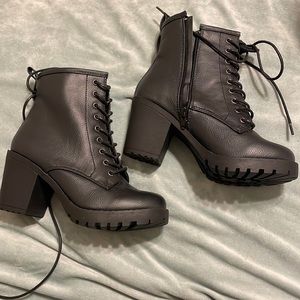 Zigisoho heeled boots